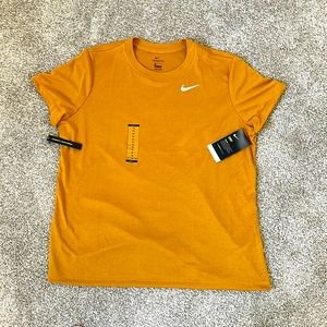 NWT Nike Dri-Fit Tee